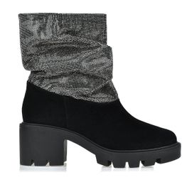 Bota Salto Médio Shammy Preta