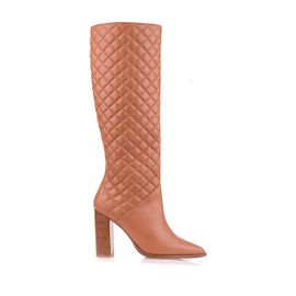 Bota Salto Alto Atanado Caramel