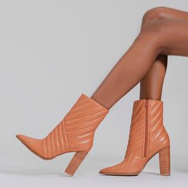 Bota Salto Alto Atanado Caramel