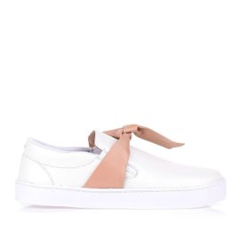 Sneaker Lace Up
