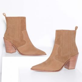 Bota Salto Médio Shammy Tan