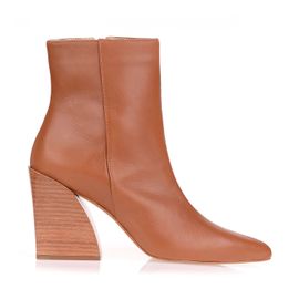 Bota Salto Médio Atanado Caramelo