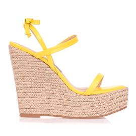 Plataforma Salto Alto New Couro Yellow
